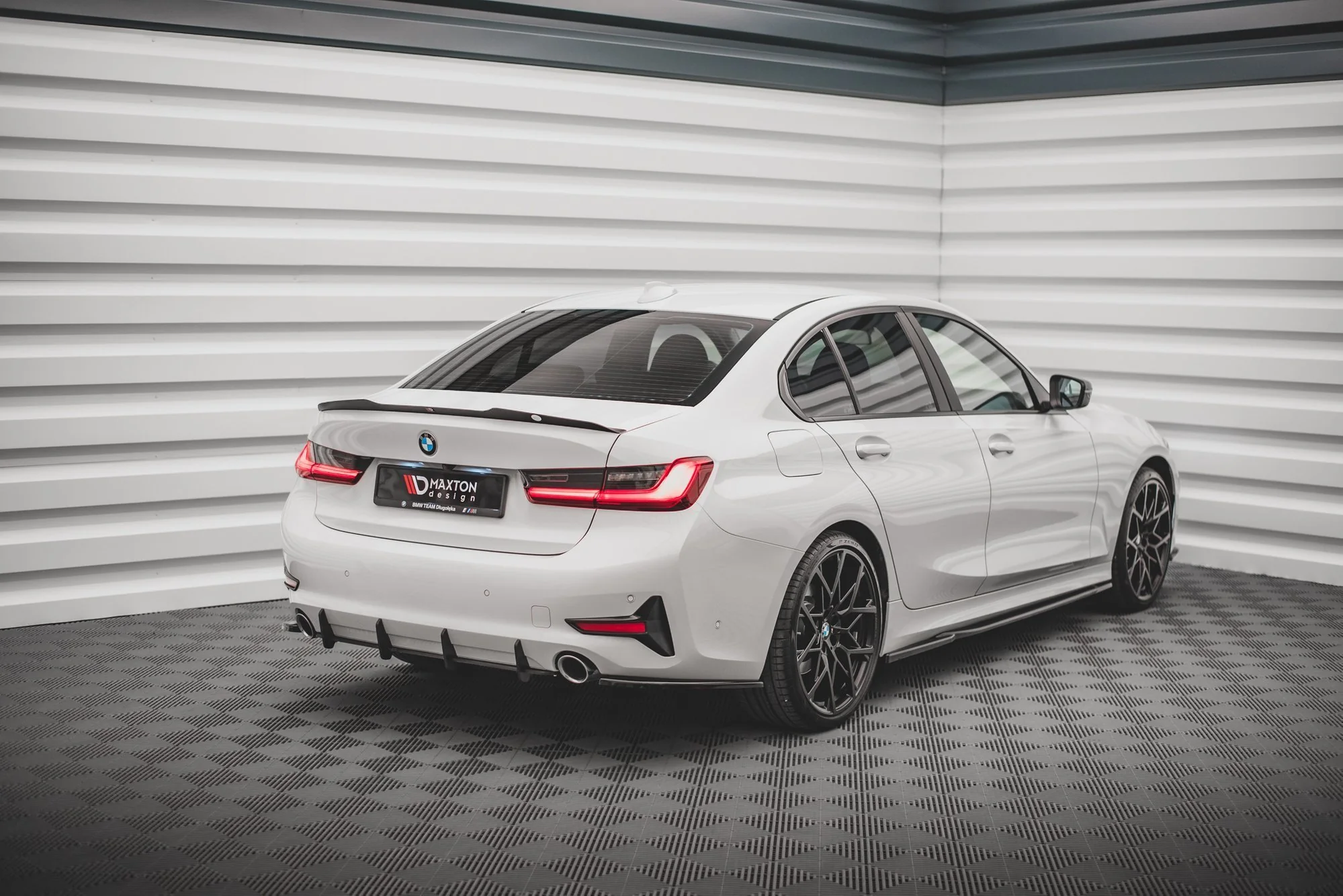 STREET PRO REAR DIFFUSER BMW 3 G20 / G21 - Image 2