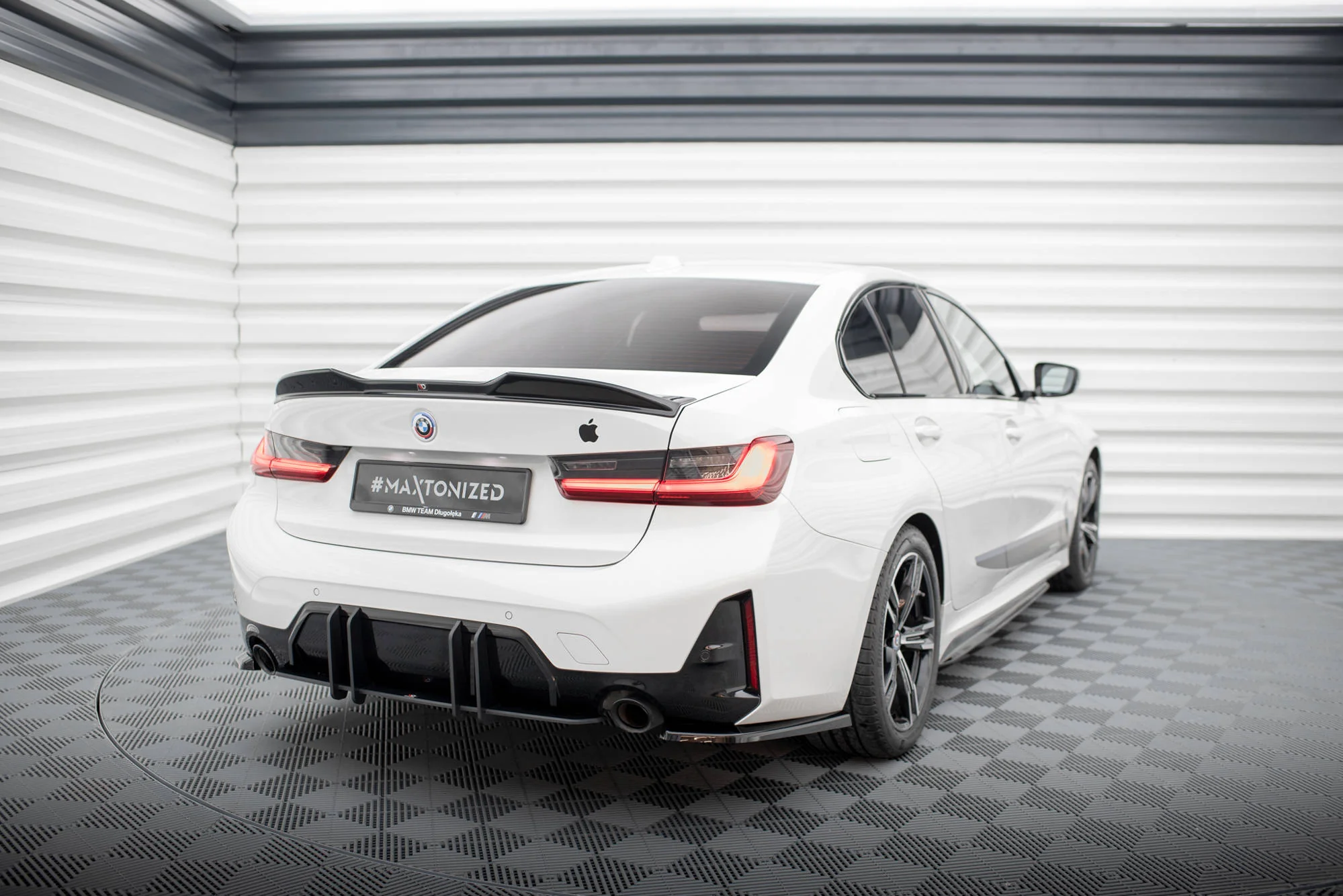 STREET PRO REAR DIFFUSER BMW 3 M-PACK G20 / G21 FACELIFT - Image 5