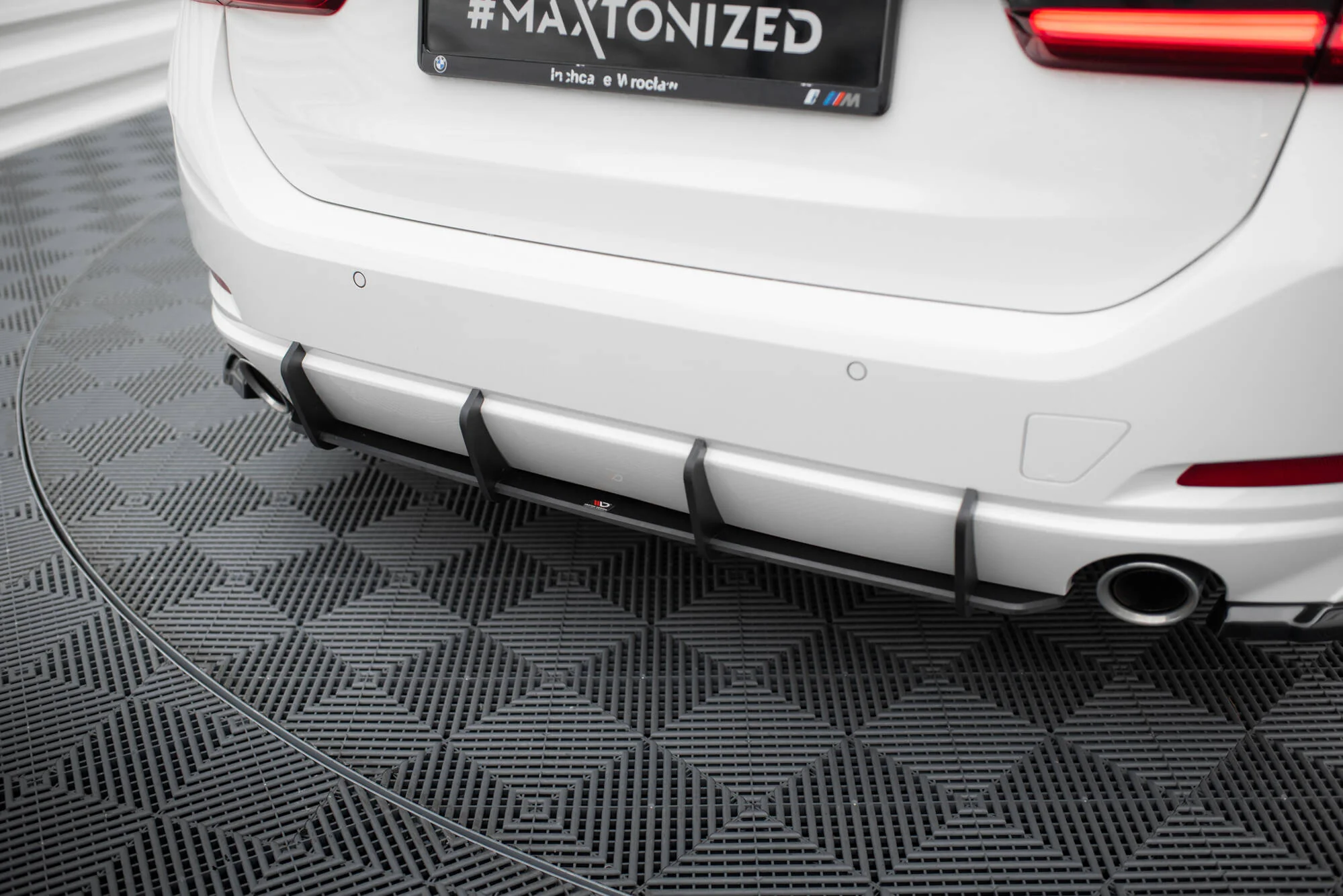 STREET PRO REAR DIFFUSER BMW 3 SEDAN / TOURING G20 / G21 FACELIFT - Image 3