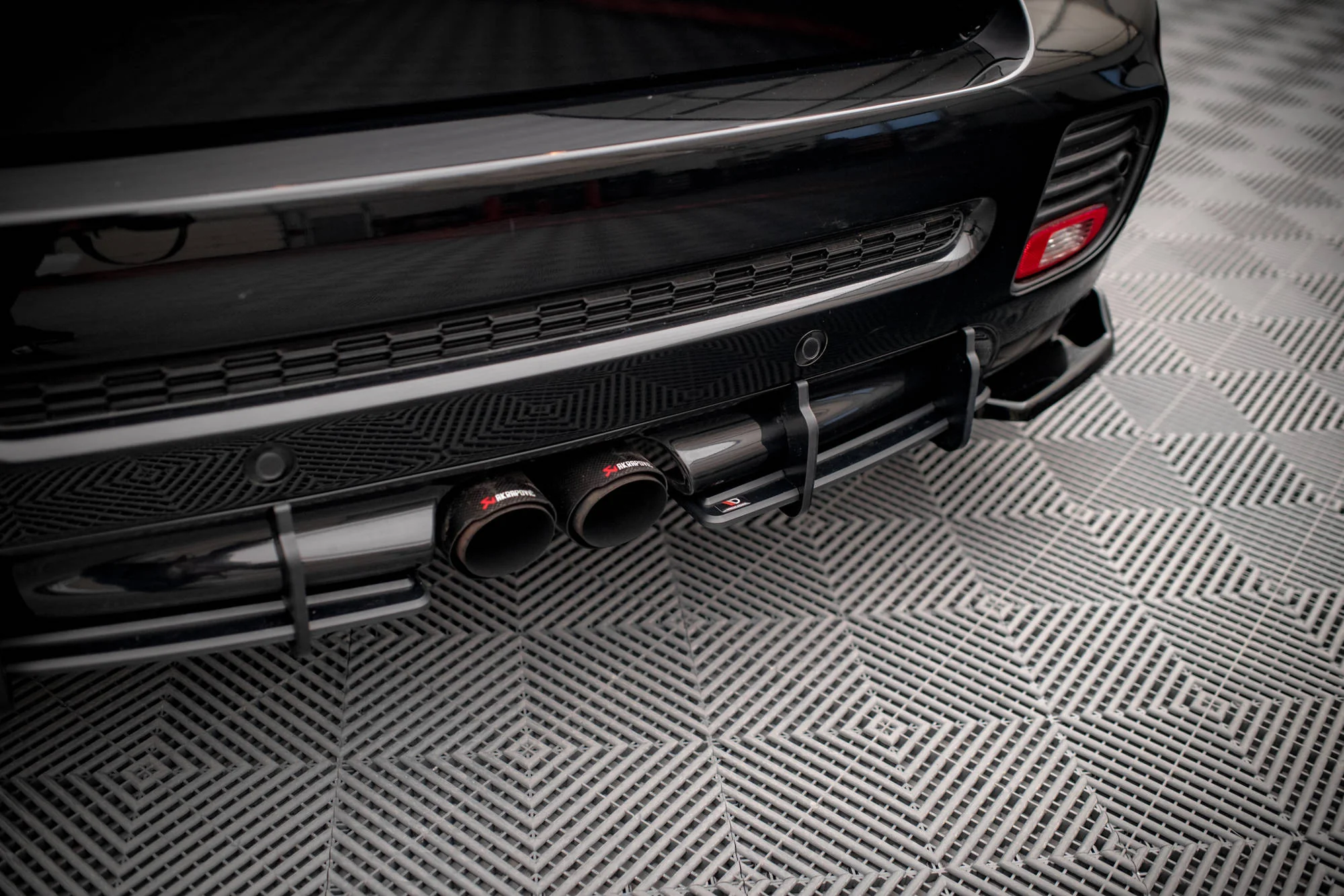 STREET PRO REAR DIFFUSER MINI COOPER JOHN COOPER WORKS R56 - Image 2
