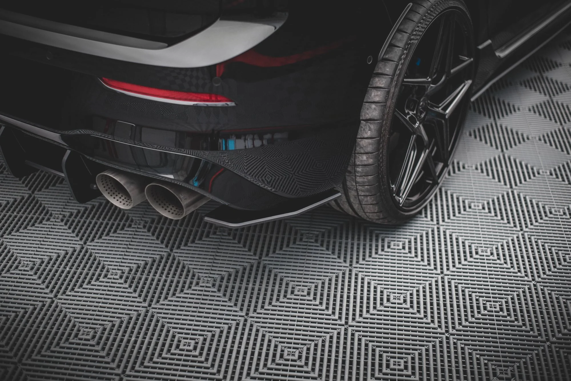 STREET PRO REAR SIDE SPLITTERS VOLKSWAGEN GOLF R MK8