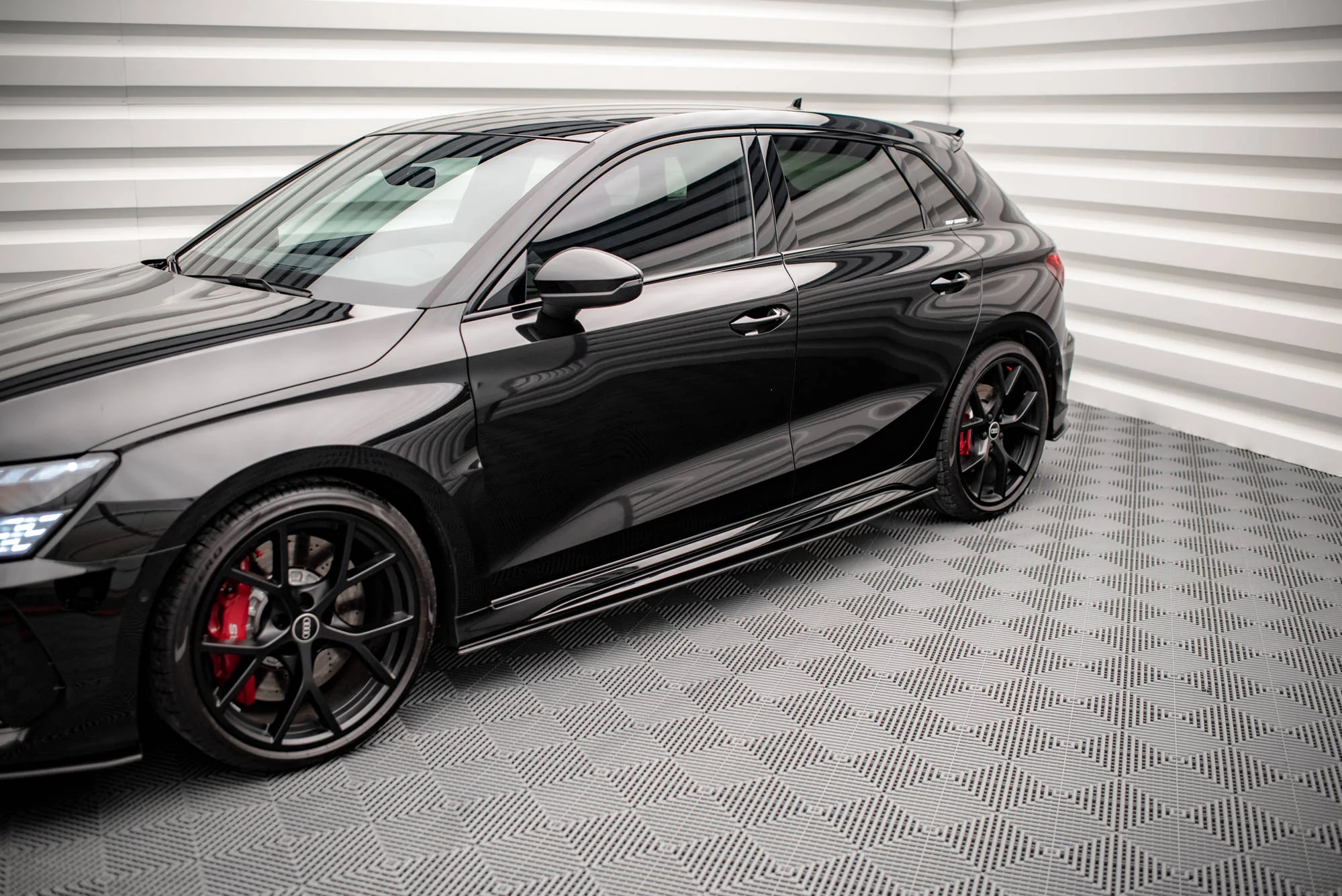 STREET PRO SIDE SKIRTS DIFFUSERS AUDI RS3 SPORTBACK / SEDAN 8Y - Image 3
