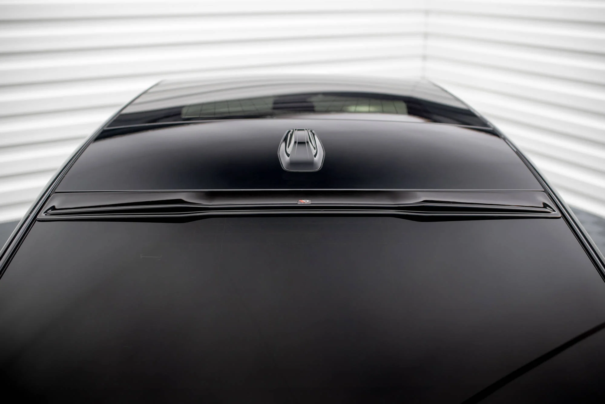 REAR WINDOW EXTENSION BMW 7 M-PACK / M760 G70 - Image 3