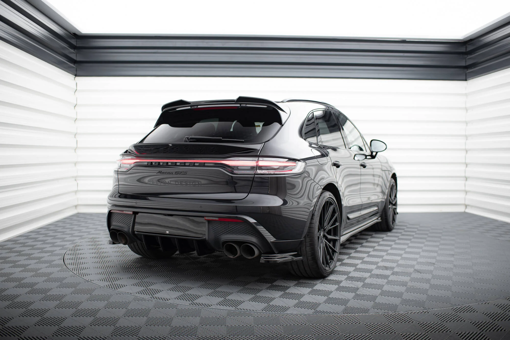 UPPER SPOILER CAP 3D PORSCHE MACAN GTS MK1 FACELIFT 2 - Image 2