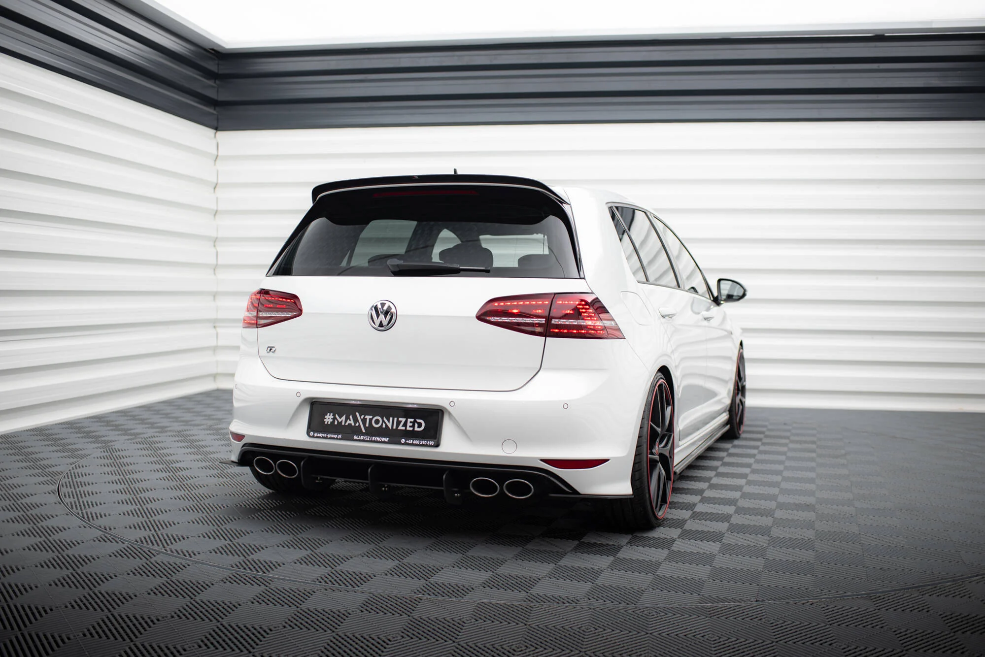 VW GOLF 7 R HATCHBACK REAR DIFFUSER & REAR SIDE SPLITTERS - Image 2
