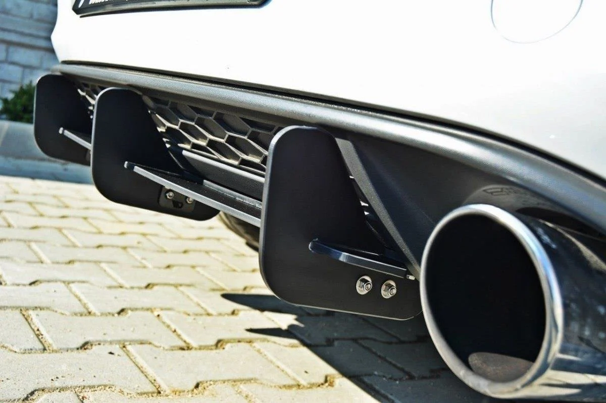 VW GOLF MK7 GTI REAR DIFFUSER & REAR SIDE SPLITTERS - Image 2